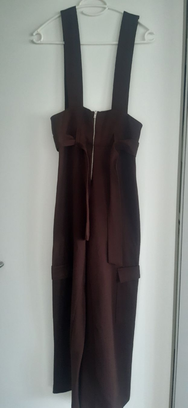 Jumpsuits: Schoggi-Braun Jumpsuit mit Träger – Gebraucht aus Gretzenbach von LSXS 1