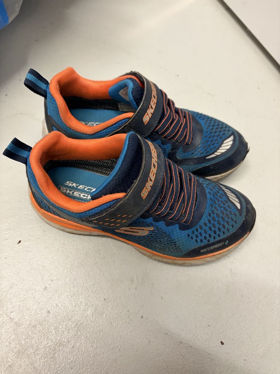 Skechers Schuhe für Jungen: Skechers Kinder Turnschuhe – Gebraucht aus Röschenz von rah_8hkj 1