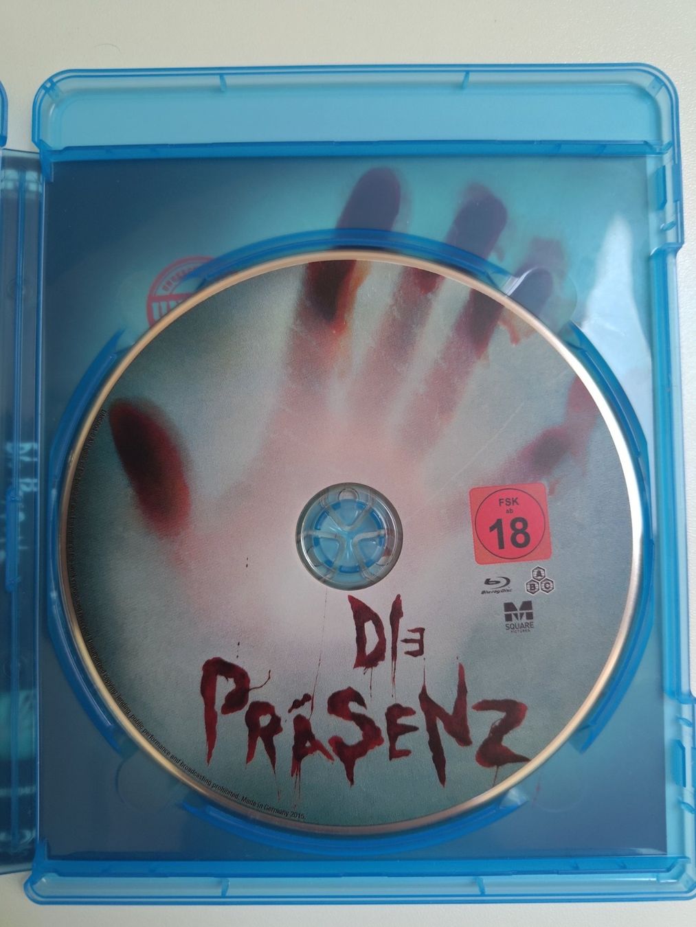 Tous les DVDs: Die Präsenz - Kann ein Ort böse sein? – D'occasion à Liestal par Kratzilla 1