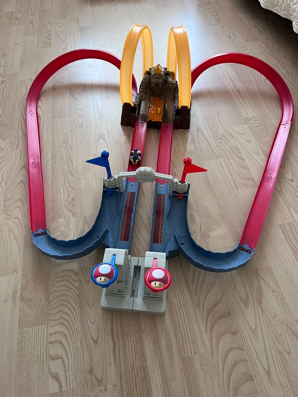 Hot Wheels Piste: Circuit Mario Kart Hotweels – Nuovo (secondo la descrizione) da Biel/Bienne venduto da n.icolas2503