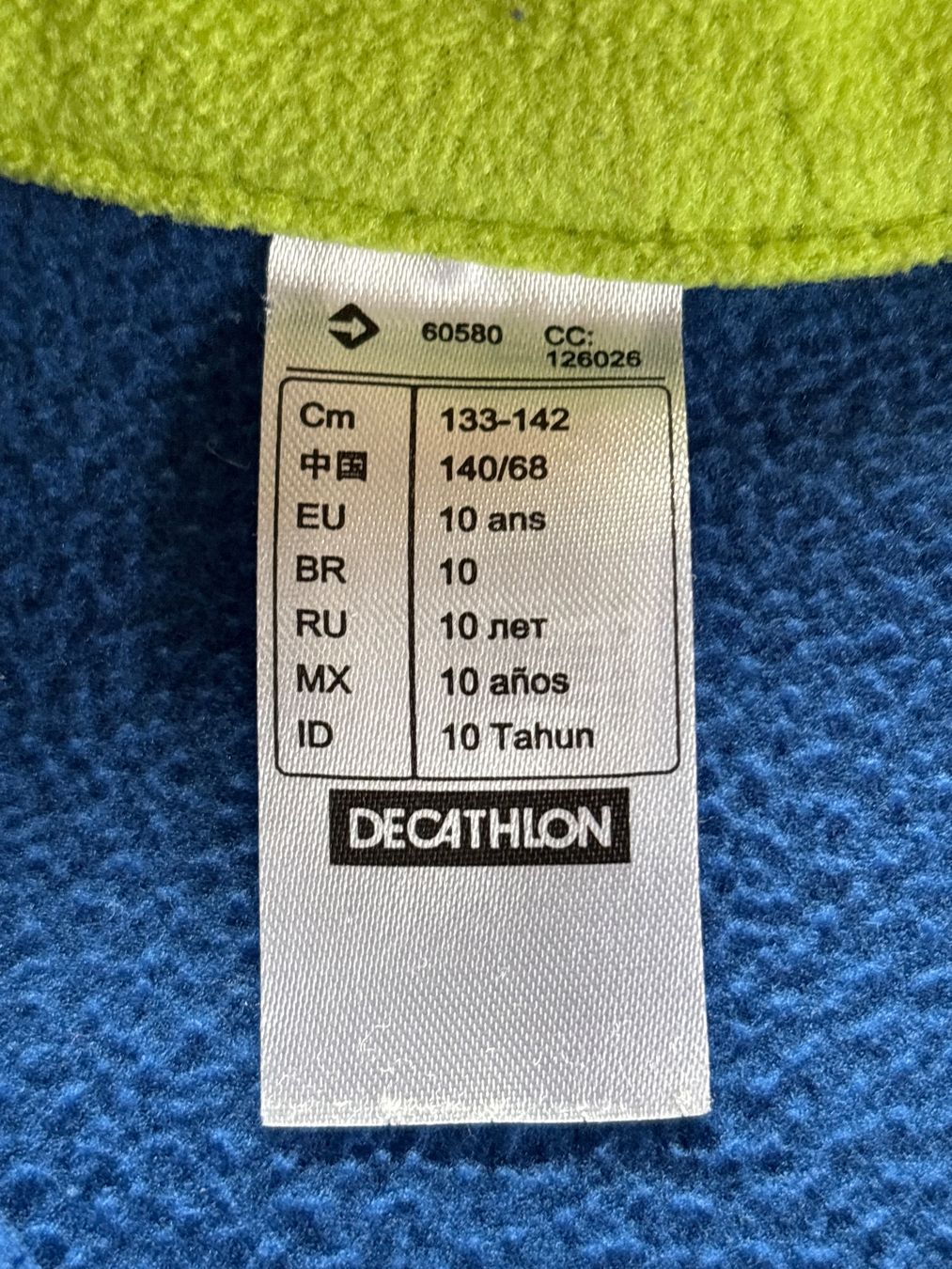 Pulls et sweat-shirts: Fleece Pullover Gr. 134 – D'occasion à Genève par Livsonman 3