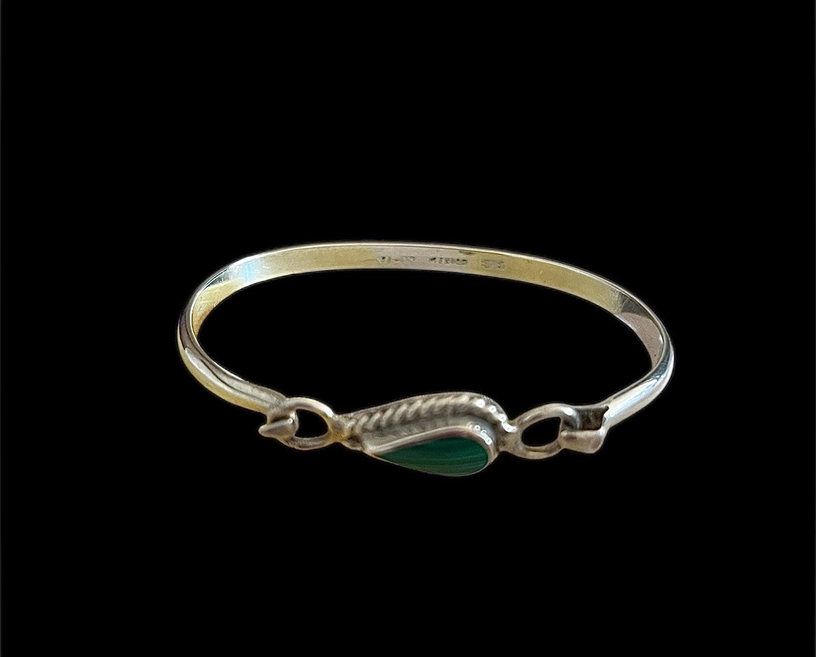 Bracciali & Braccialetti: Silver bracelet with green gem stone – Usato da Genève venduto da gvokiii