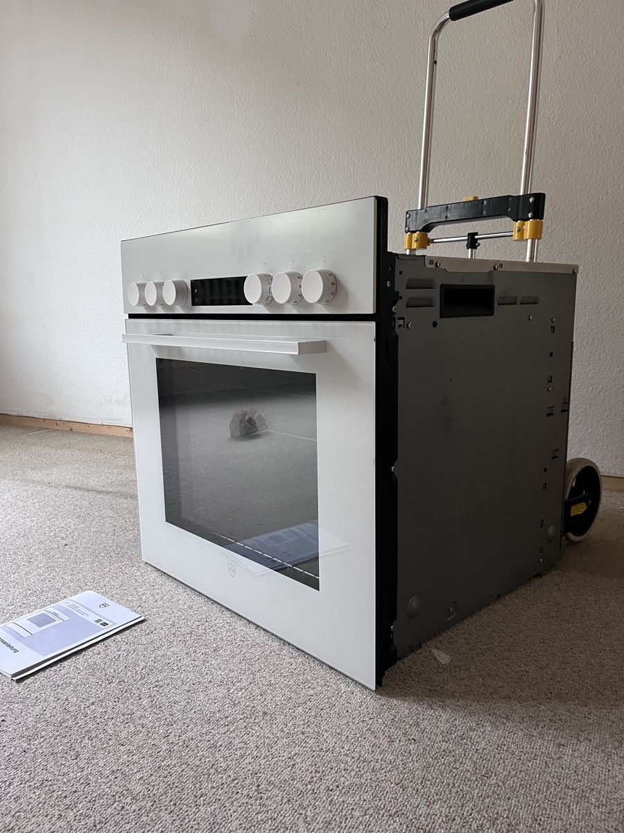 V-Zug Cucine: V ZUG CombiAir V600 Herd/Backofen – Usato da Basel venduto da AraMil 3