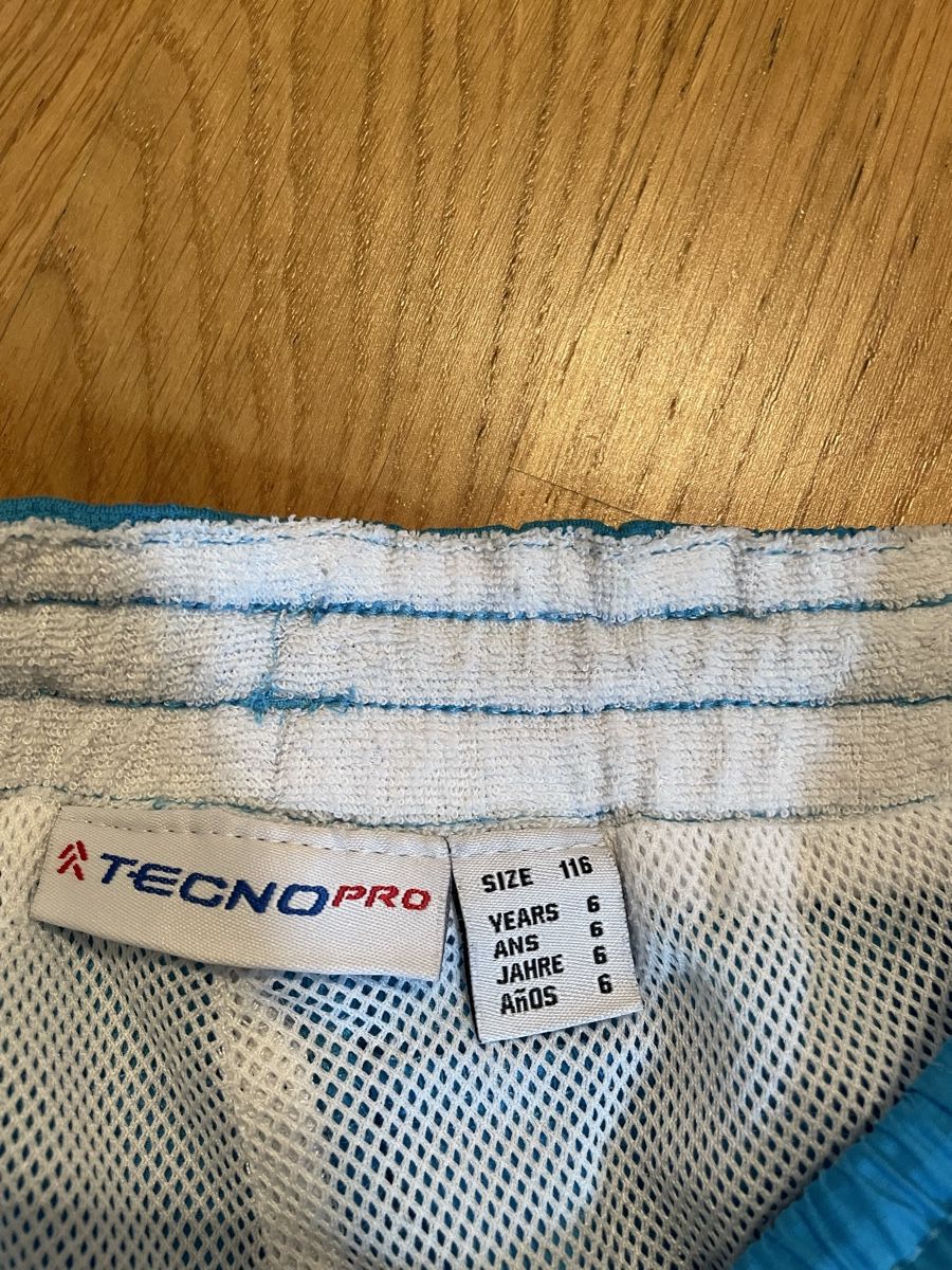 Pantaloni: Sporthose Kinder – Usato da Balgach venduto da sei_s6d7 2