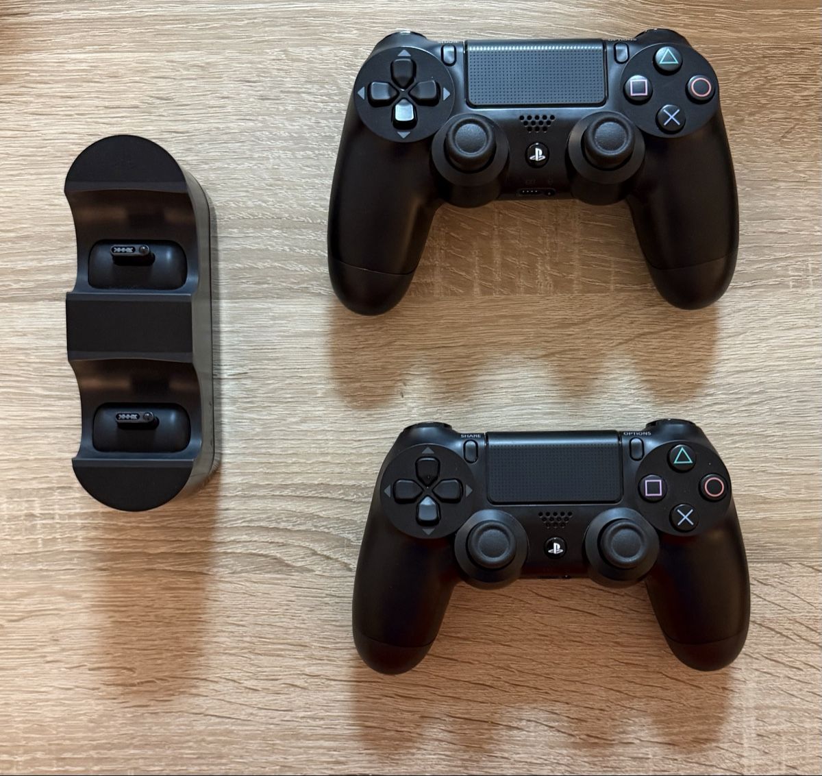 Sony Console: PS4 500GB Konsole komplett Set: PSVR, 2 Controller, 16 Games – Usato da Wetzikon ZH venduto da vsa_j6g6 2