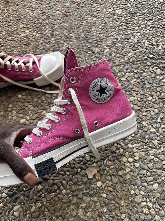 Scarpe da uomo: Converse  – Usato da Sorengo venduto da bar_jx6k 1