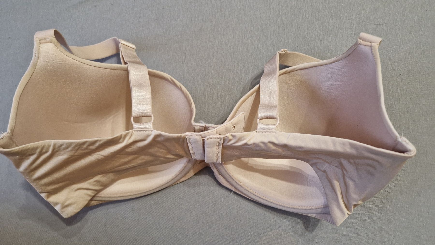 H&M Altra biancheria intima: BH H&M beige, Grösse 85D – Nuovo (secondo la descrizione) da Oberengstringen venduto da Sheera7 1