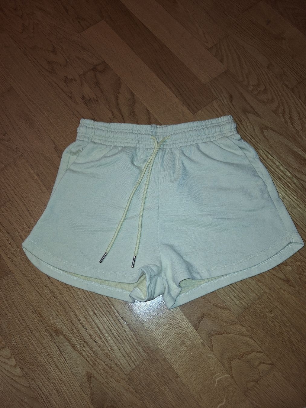 H&M Leggings: 2 Jogginghosen – Gebraucht aus Wittenbach von nadineshop