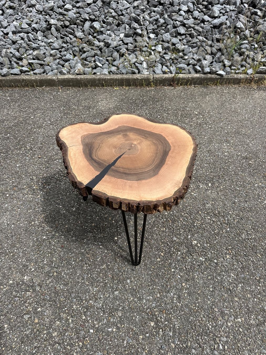 Tavoli: Schweizer Nussbaum Salontisch Massiv 45mm – Nuovo (secondo la descrizione) da Zürich venduto da stefano29482 1