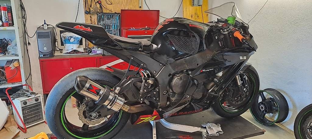 Strasse: Zx10r piste de 2011 – Gebraucht aus La Chaux-de-Fonds von phi_5mrl 2