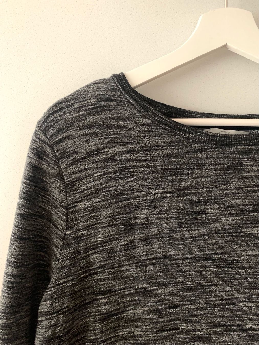 C&A Pulls & Sweat-shirts: Pullover / Sweatshirt Grau – D'occasion à Luzern par Leaaa 1