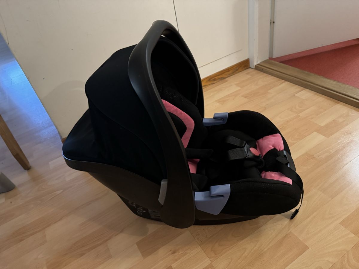 Recaro Seggiolini per auto: Recaro Baby Autositz – Usato da Mirchel venduto da Hilal1994 4