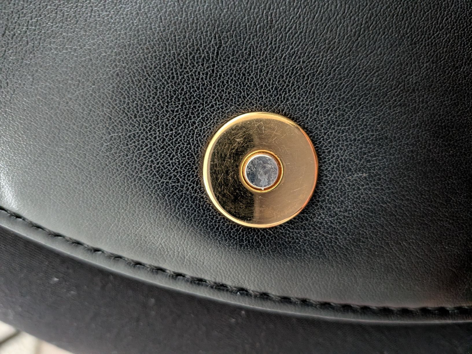 Stella McCartney Borse da donna: Stella McCartney Leather Black Handbag with Logo Strap – Usato da Morges venduto da dhi_y2qk 7