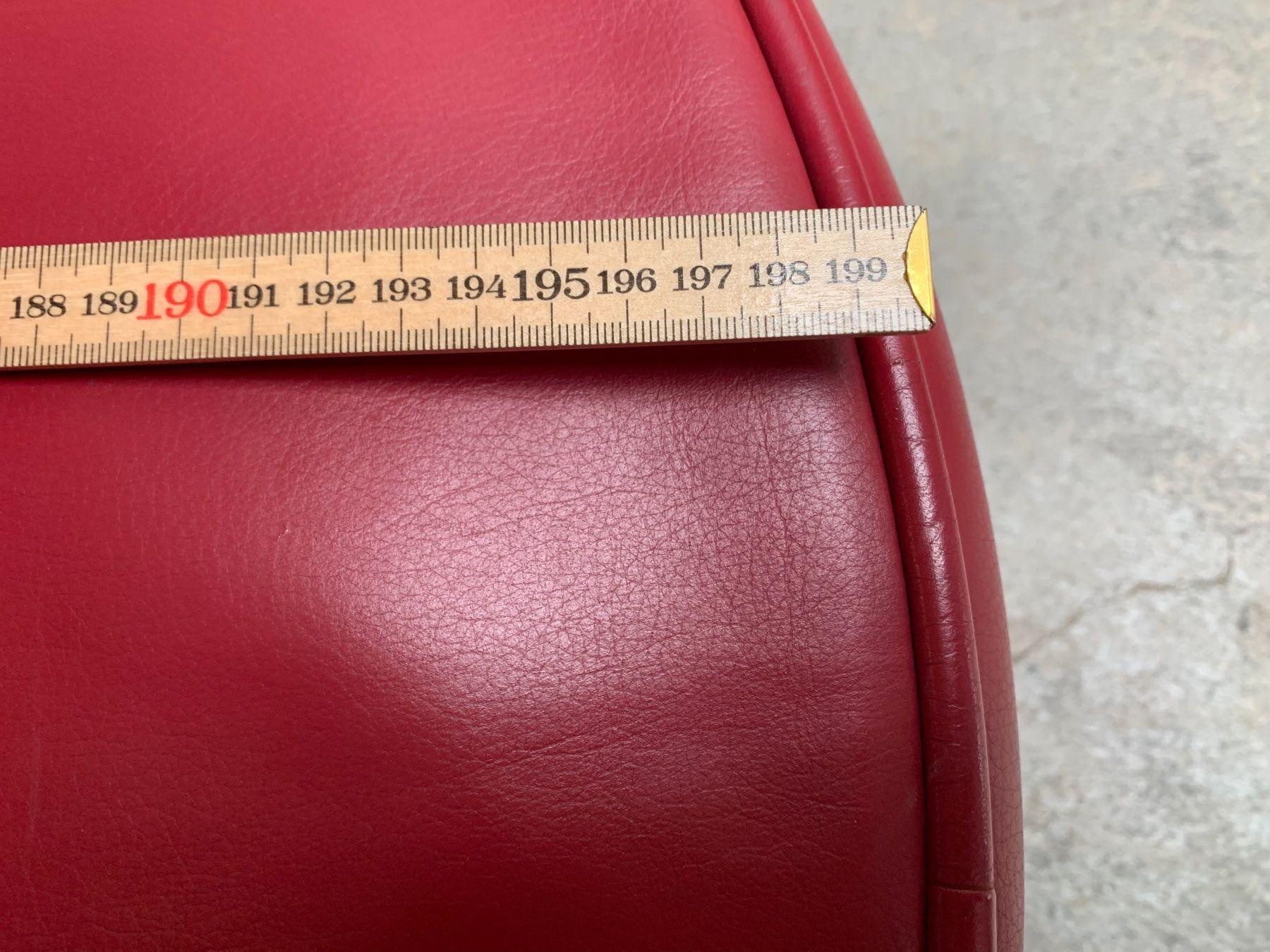 Sofas: Sofa in Leder rot – D'occasion à St. Gallen par MSMoebelhandel 2