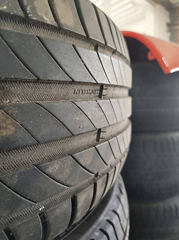 Pneus & Kompletträder: 4 pneus été michelin primacy 4  – Gebraucht aus Châtonnaye von Titeuf441