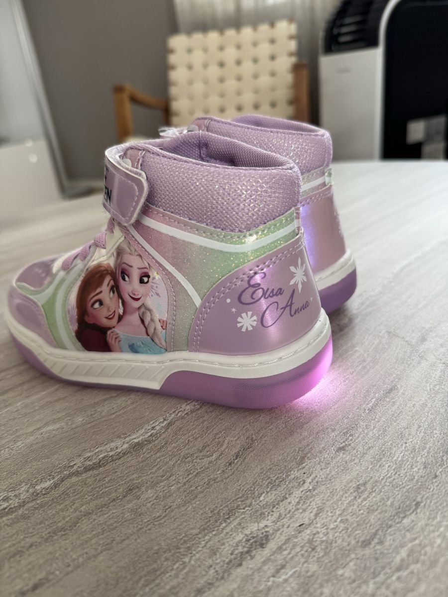 Schuhe für Mädchen: Kinder Turnschuhe Grösse 28 Frozen – Gebraucht aus Galgenen von Vintluxe 2