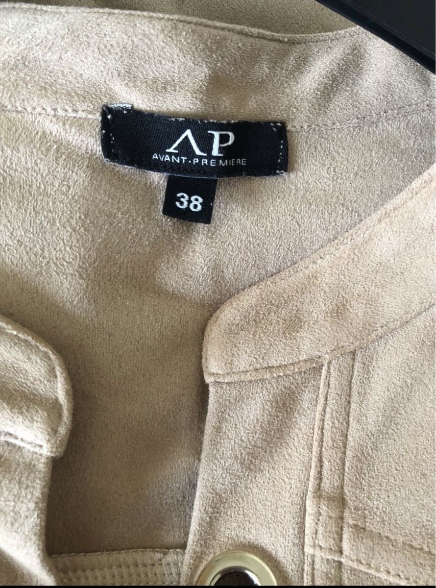 Avant Premiere Kleider: Wildlederoptik Kleid Avant Premiere Gr. 38 Beige – Gebraucht aus Zürich von Herbion1 2