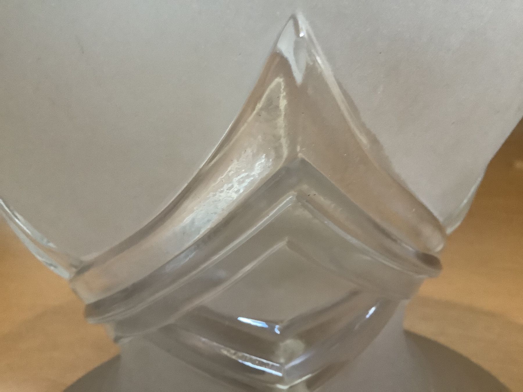 Lampade: Lampe en verre givré – Usato da Epalinges venduto da janvs 4