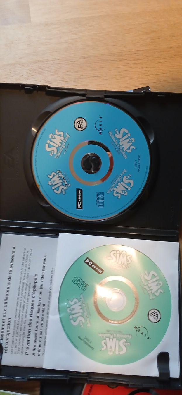 Giochi: lot de jeux pc sims ab 1.- – Difettoso da Les Evouettes venduto da liv_2p5k 6