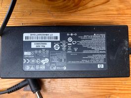 Original HP Netzteil 19V  7.7A