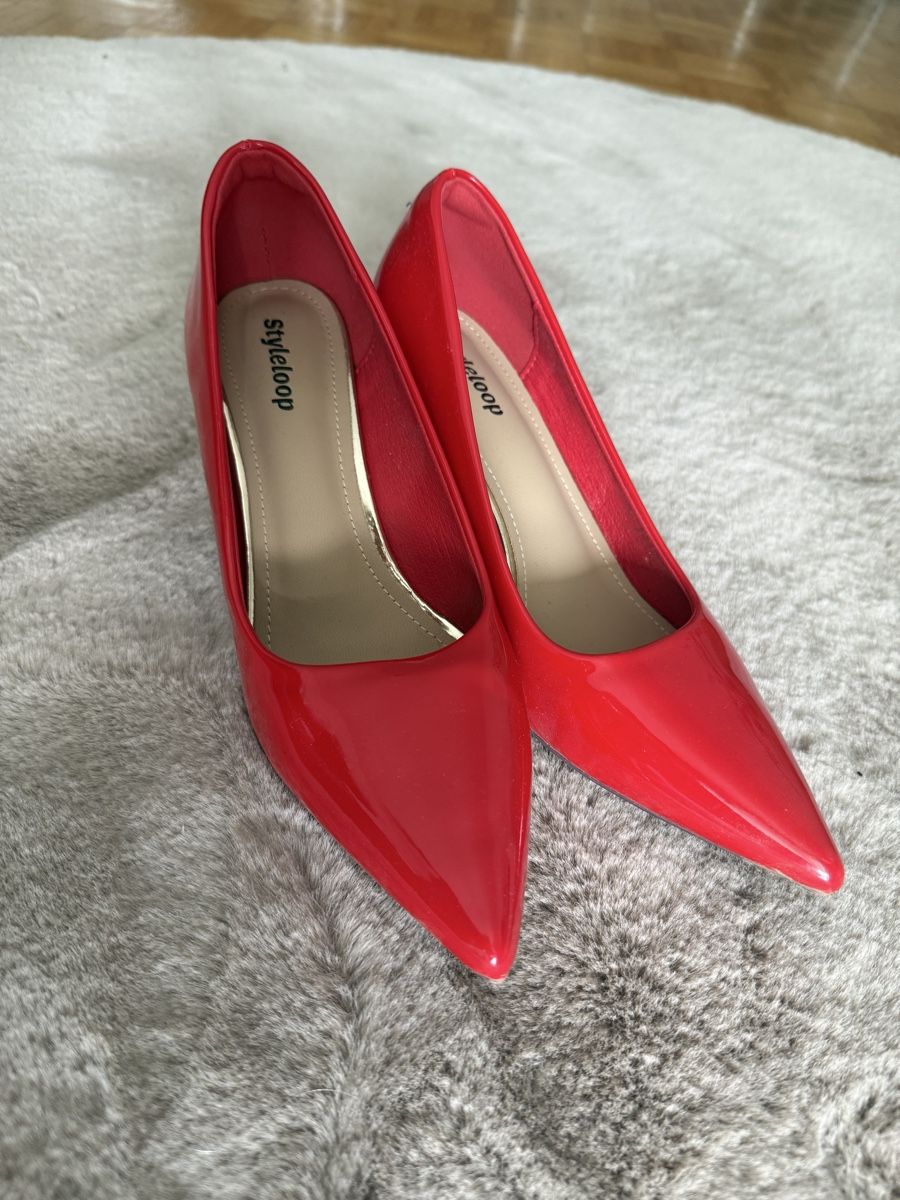Chaussures femmes: Rote Pumps grösse 36 – D'occasion à Wohlen AG par ani_ykt2 1