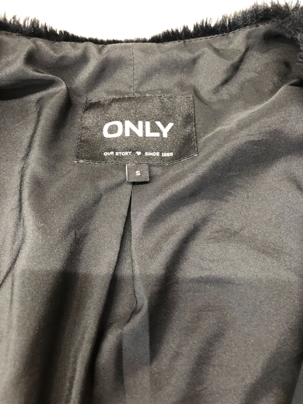 Only Giacche: Jacke ONLY – Usato da Küssnacht am Rigi venduto da michimove 2