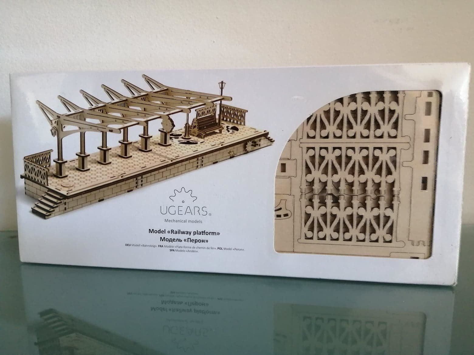 Kit di modellismo & Modellini statici: Modell "Bahnsteig" für Sammler – Nuovo e nell'imballaggio originale da Bäch SZ venduto da Swissy46