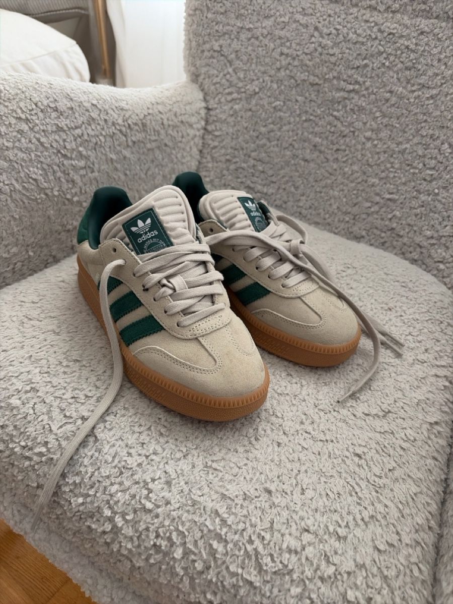 Scarpe per ragazzi: Adidas Sneaker 38 2/3 – Usato da Steinach venduto da Danijela1112