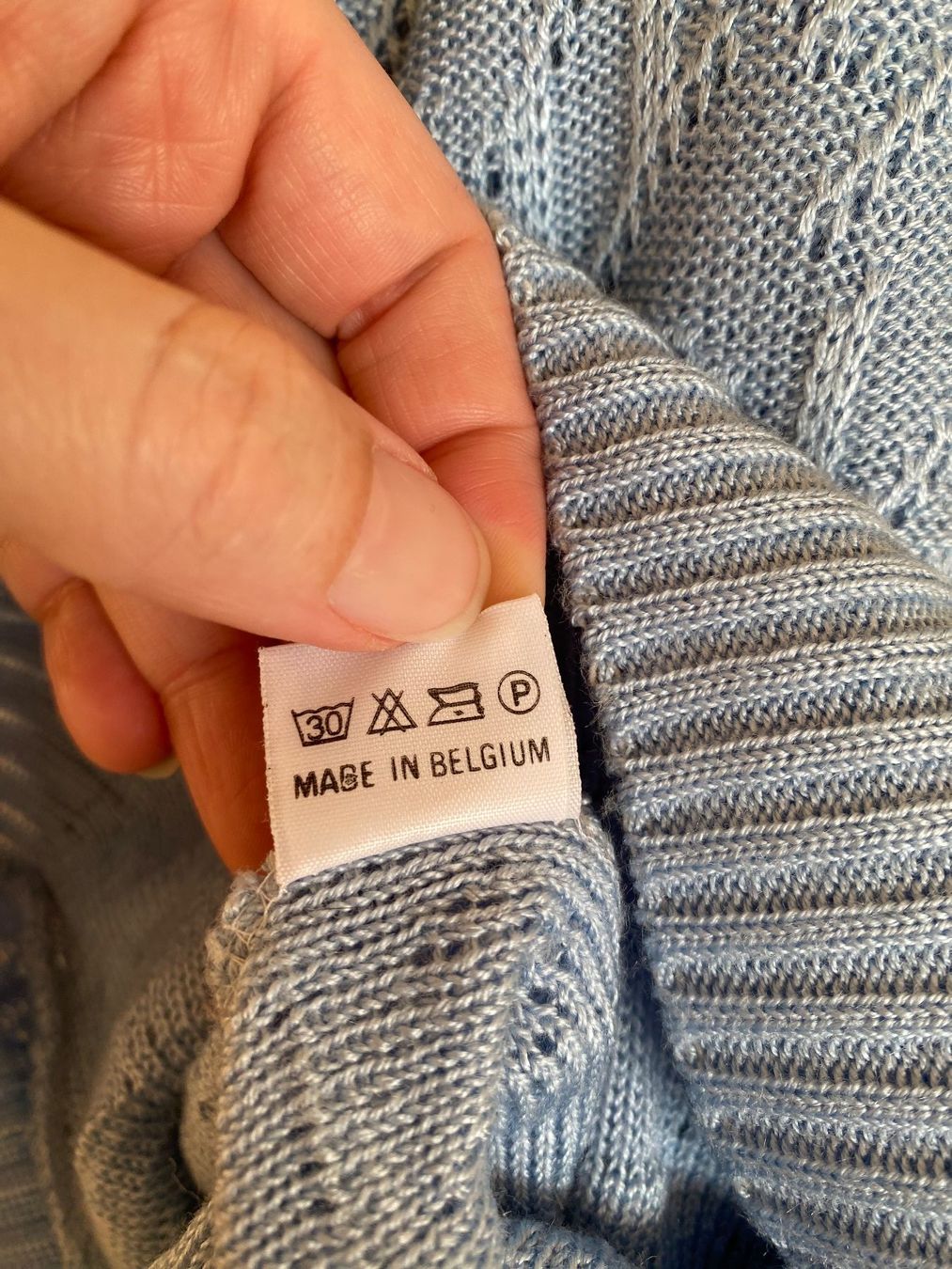 Maglioni & Felpe: Pull vintage bleu pervenche – Usato da Basel venduto da Maria-Alexa 6