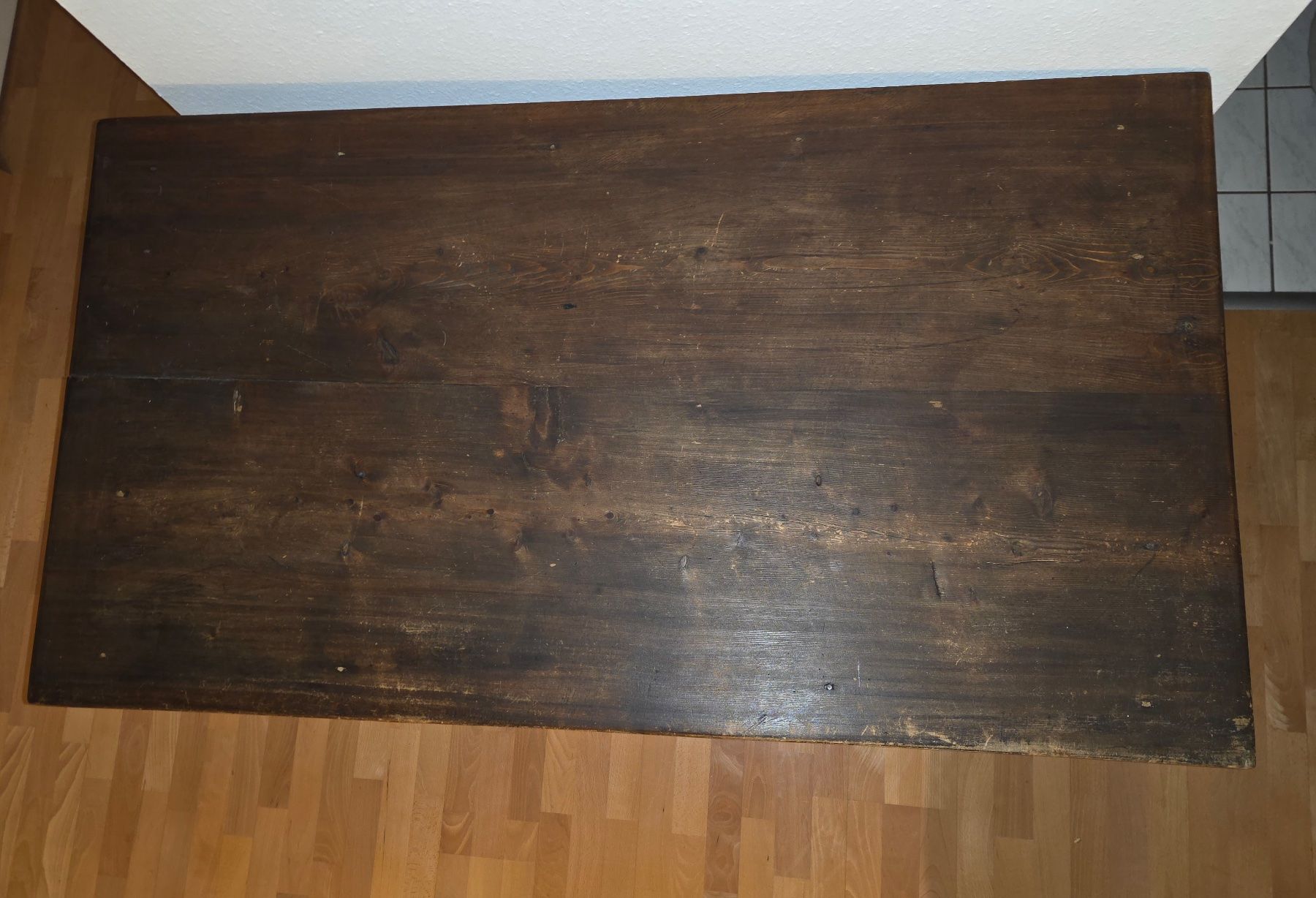Tische: Schöner nostalgischer Holztisch – Gebraucht aus Luzern von SMOOS 1