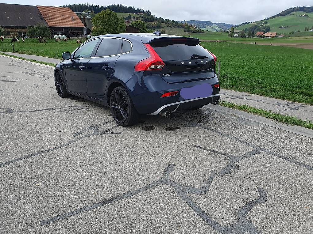 Autos: Volvo V40 D3 R-Design – Gebraucht aus Schlosswil von turbo91 1