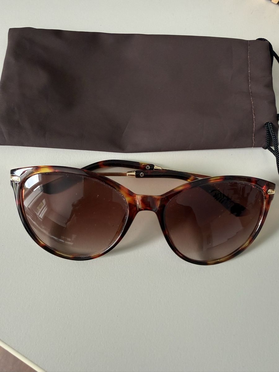 Occhiali & Lenti: Sonnenbrille  – Usato da Stansstad venduto da InStyle8 5