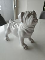 Süsse Mops Figur aus Keramik, weiss