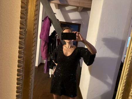 Schwarzes Pailletten Kleid, Gr. S-M,perfekt für Silvester!