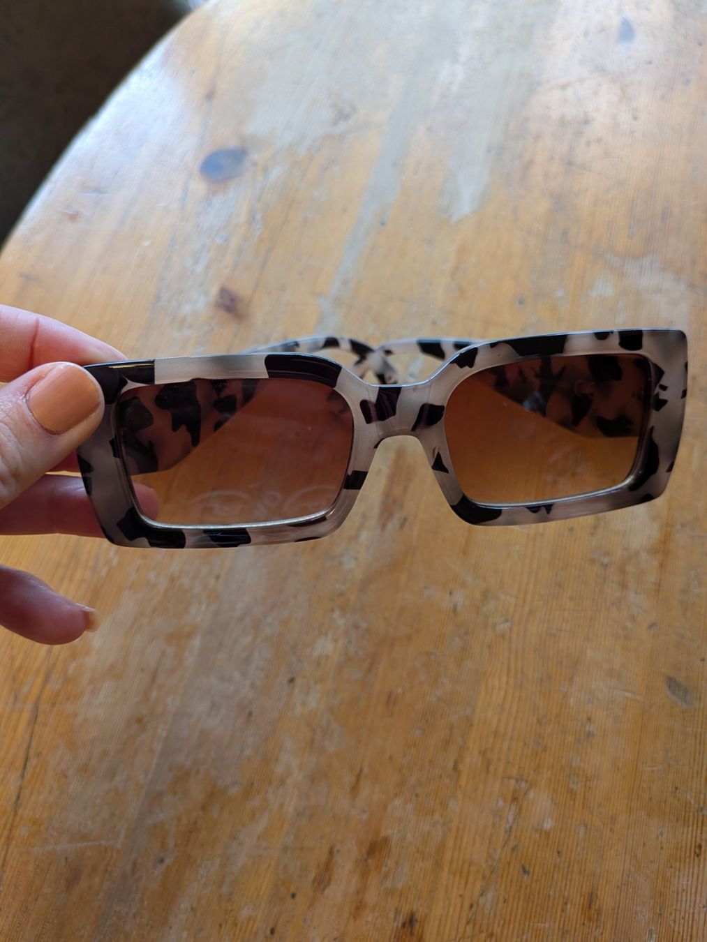 Occhiali & Lenti: Sonnenbrille eckig leomuster – Usato da Winterthur venduto da Clari1 3