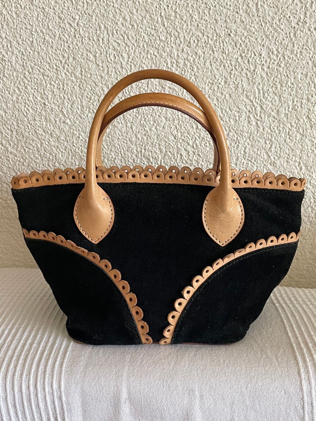 Borse da donna: Handtasche Wildleder – Usato da Münchenbuchsee venduto da hamama18 1