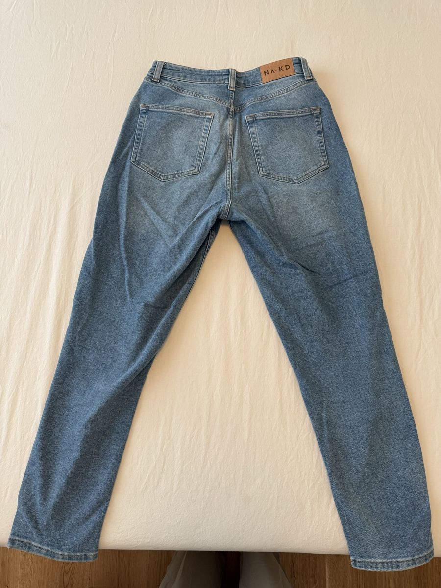 Na-kd Jeans: NA-KD Reborn MomJeans – Usato da Gossau SG venduto da laura_dema 5