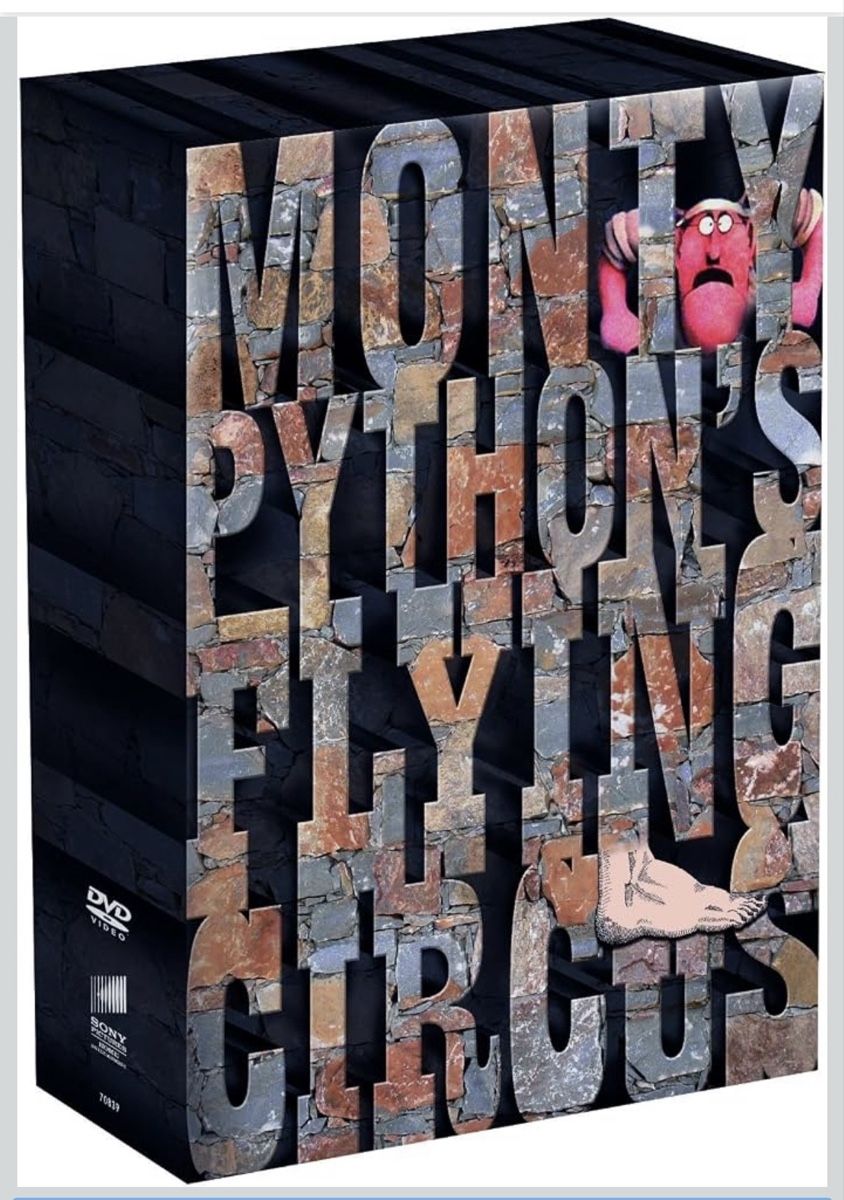 Tutti i DVDs: Monty Python's Flying Circus Complete Series DVD Box Set – Nuovo (secondo la descrizione) da Luzern venduto da sil_l2nn