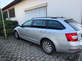 Skoda Octavia Combi 1.6 TDI - Ideal für Taxibetrieb