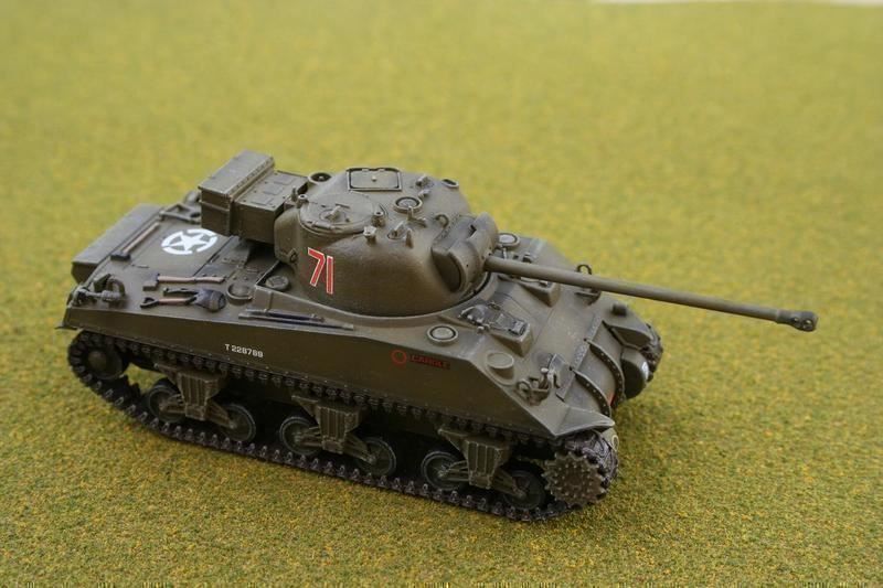 Kit di modellismo & Modellini statici: Dragon Panzer Sherman Firefly DouglasKay Modell 1/72 WW2 – Nuovo e nell'imballaggio originale da Aarau venduto da Zemsi 6