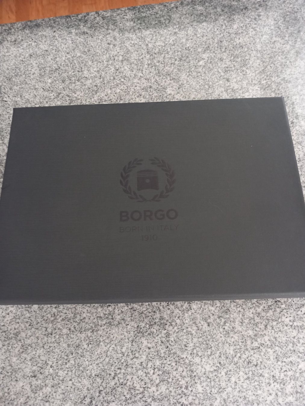 Borse da donna: BORGO Pergusa Nero. Clutch Tasche – Nuovo e nell'imballaggio originale da Thun venduto da Beas-Allerlei 4