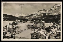 AK Arosa, Ortsansicht mit Hotel und Bergpanorama