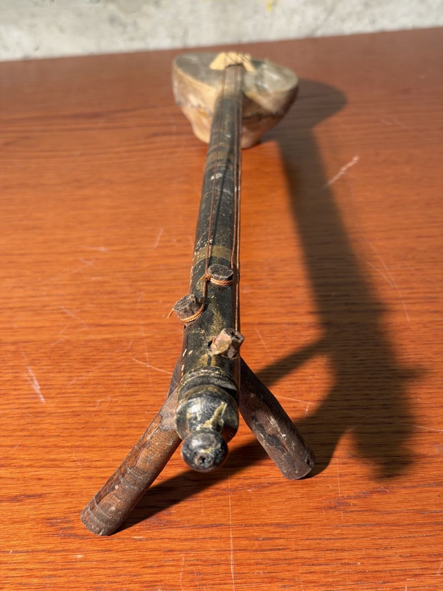 Musikinstrumente: Antique Stringed Instrument - Unique and Decorative – Gebraucht aus Lausanne von vas_mbk2 3