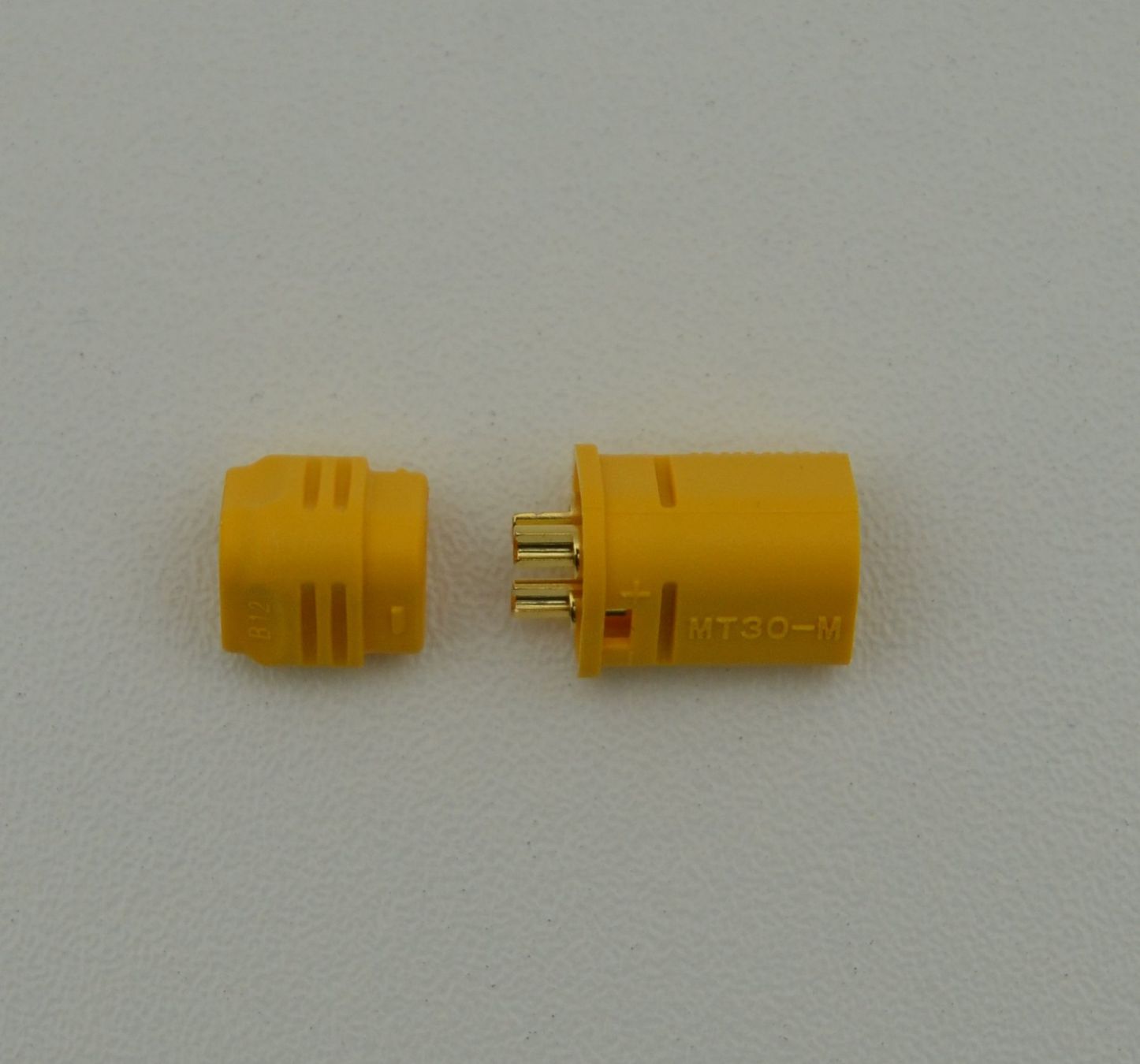 RC Modellbau: MT 30 Stecker 1Stk. – Neu und originalverpackt aus Rüti ZH von MSRC_Modelle 1