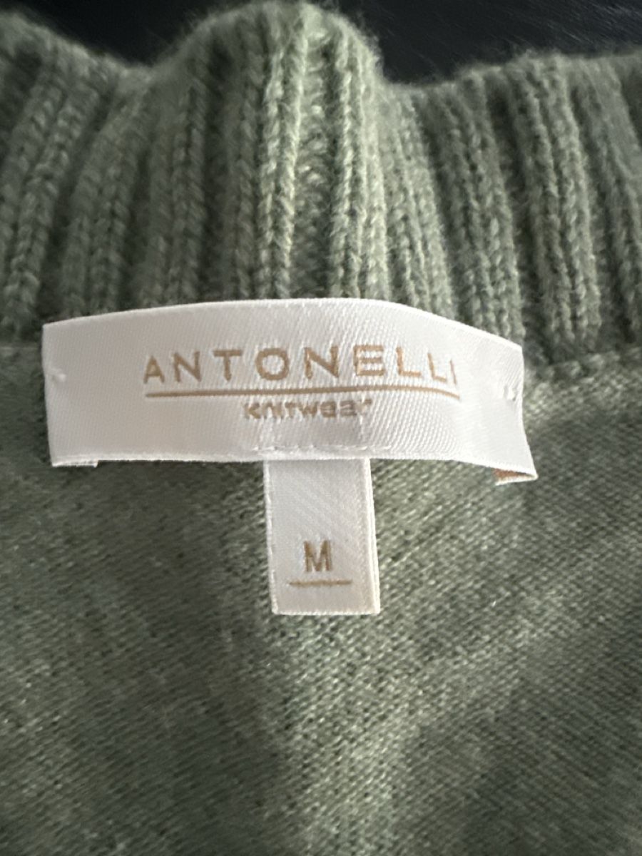 Pullover & Sweatshirts: Antonelli Strickpullover V-Ausschnitt, Wolle Kaschmir Seide  – Gebraucht aus Uitikon Waldegg von sugmuer 1