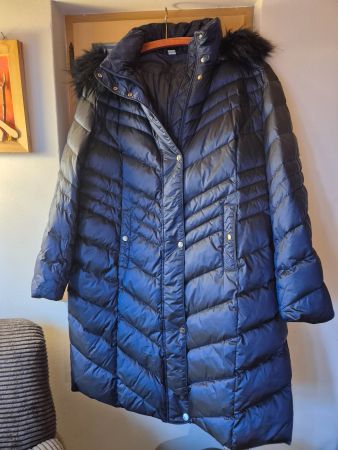 Eleganter Damen Wintermantel, NEU, Gr. 44, leicht und warm!