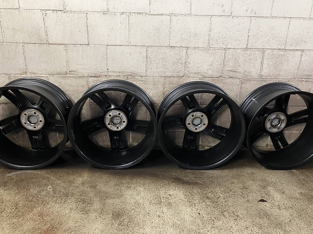 Jantes: Volvo R Design 20" Felgen – D'occasion à Reinach BL par pko_2wgr 2