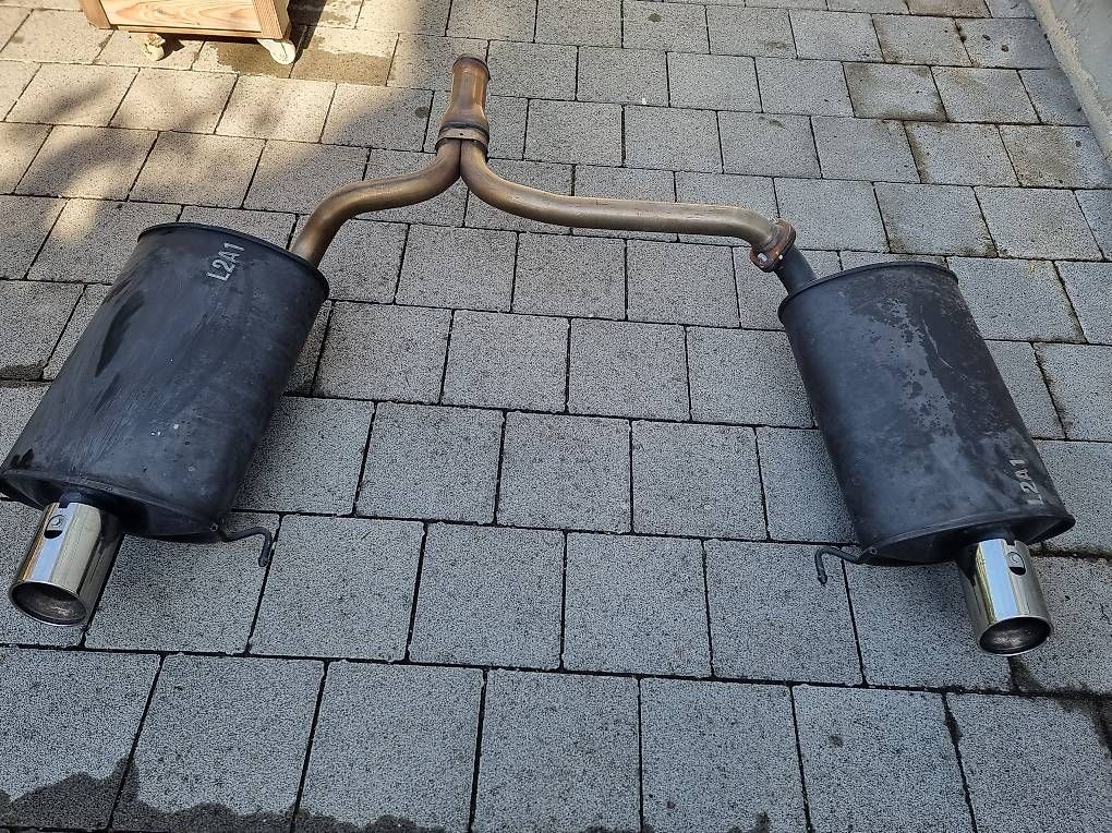Sistemi di scarico: Auto auspuff  – Usato da Bischofszell venduto da jelmoli 4