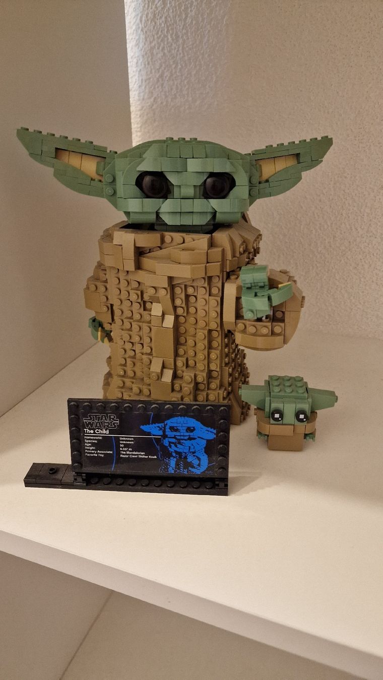 Lego Statuette: Lego Grogu – Usato da Horgen venduto da Happi76