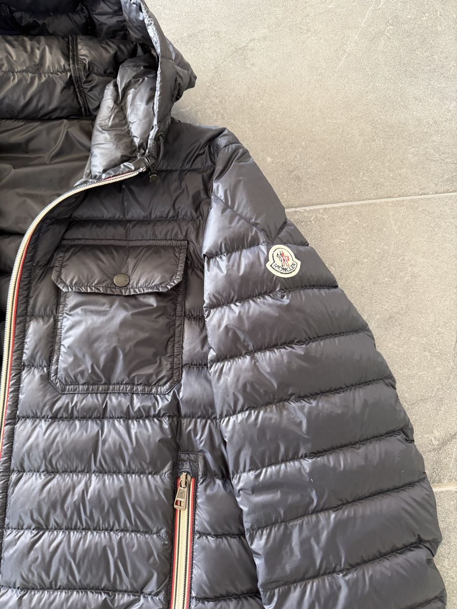 Moncler Giacche: Moncler Herrenjacke (L) – Usato da Galgenen venduto da Sepem1 1